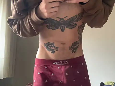 Snapshot of sweet24c chatting on 02/13/25, 12:54 sweet24c online show from 02/13/25, 12:54