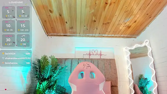 penelope tay1 online show from 03/18/25, 09:31