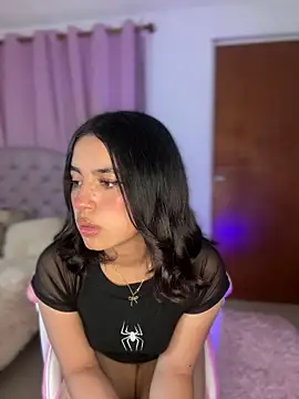 Emily-14 online show from 12/19/24, 08:02