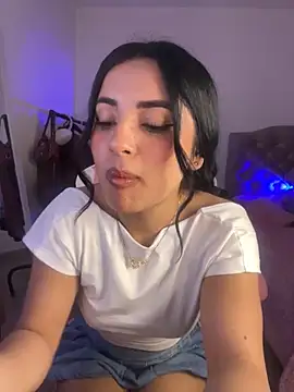 Emily-14 online show from 09/22/25, 01:18