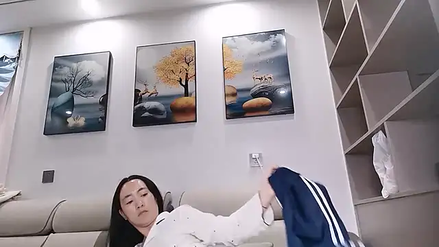 sasa-loves online show from 11/07/25, 12:54