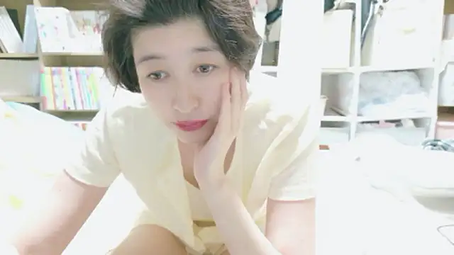 Snapshot of morikawa_sayaka chatting on 04/21/26, 12:44 morikawa sayaka online show from 04/21/26, 12:44