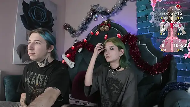 Snapshot of Milten-Trish chatting on 12/19/24, 07:40 Milten-Trish online show from 12/19/24, 07:40