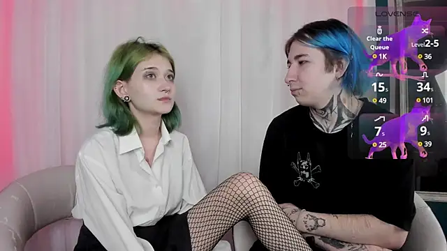 Snapshot of Milten-Trish chatting on 01/24/25, 09:26 Milten-Trish online show from 01/24/25, 09:26