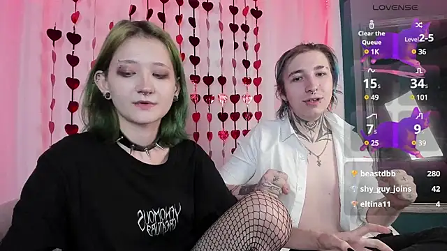 Snapshot of Milten-Trish chatting on 02/18/25, 08:47 Milten-Trish online show from 02/18/25, 08:47