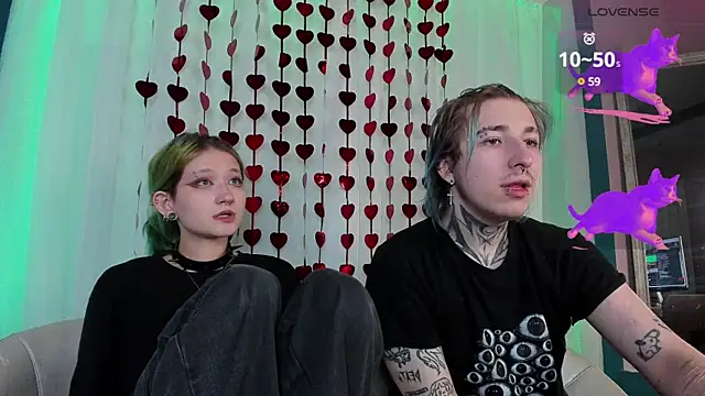 Snapshot of Milten-Trish chatting on 03/19/25, 09:27 Milten-Trish online show from 03/19/25, 09:27