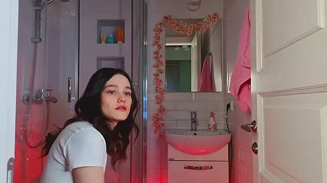 Mia Mia M online show from 02/22/25, 05:55