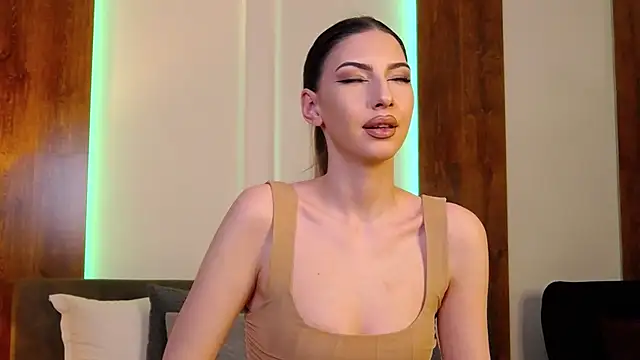 SkylerSpark online show from 04/13/26, 08:03