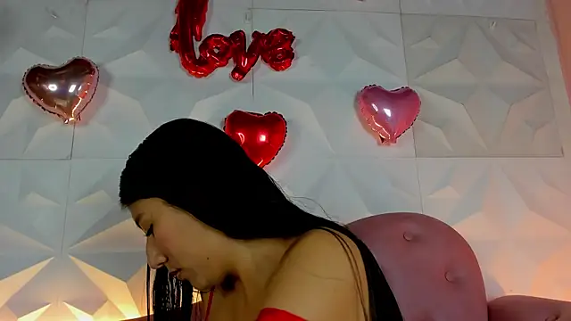 CarlaAlvez online show from 02/13/25, 07:42