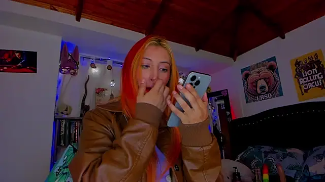 cuteweed420 online show from 01/04/25, 05:48