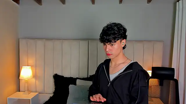 Dammon Stallion online show from 03/18/25, 11:30