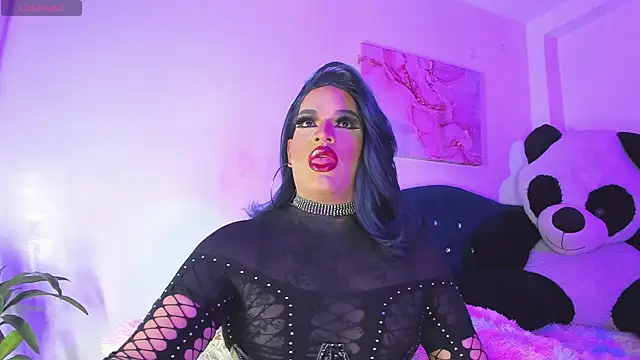 Snapshot of Missisabella_ chatting on 01/12/25, 08:25 Missisabella online show from 01/12/25, 08:25