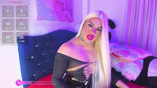 Snapshot of Missisabella_ chatting on 02/03/25, 11:47 Missisabella online show from 02/03/25, 11:47