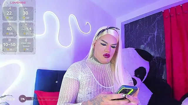 Snapshot of Missisabella_ chatting on 03/15/25, 01:08 Missisabella online show from 03/15/25, 01:08