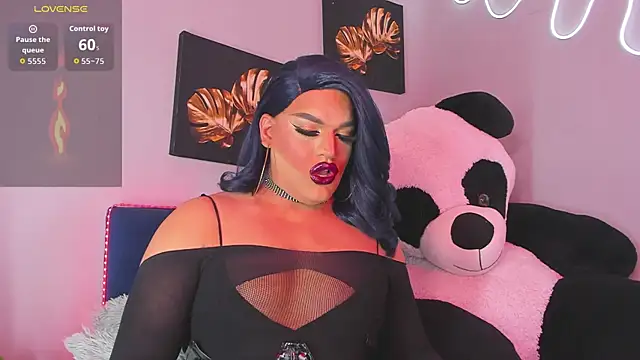 Snapshot of Missisabella_ chatting on 10/07/25, 01:14 Missisabella online show from 10/07/25, 01:14