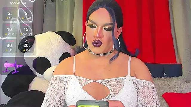 Snapshot of Missisabella_ chatting on 11/10/25, 12:53 Missisabella online show from 11/10/25, 12:53