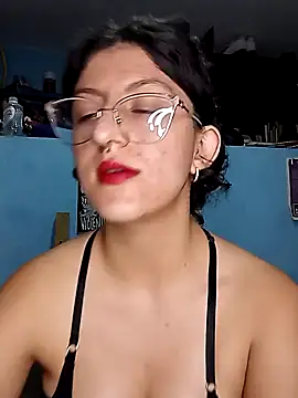 LoveElectra online show from 02/01/25, 02:16