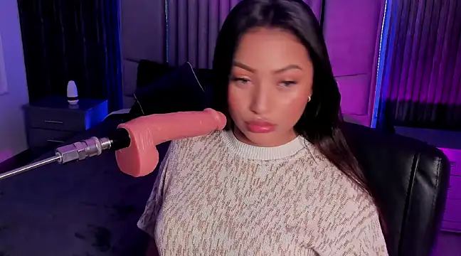 Snapshot of Lillyortiz chatting on 01/23/25, 08:56 Lillyortiz online show from 01/23/25, 08:56