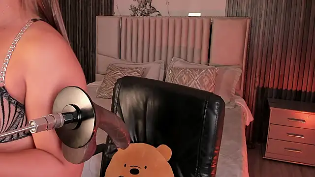 Lillyortiz online show from 02/17/26, 08:15