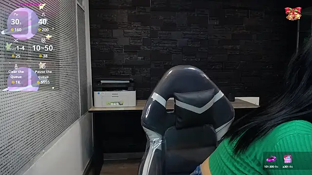 SaraBraun  online show from 12/26/24, 11:03