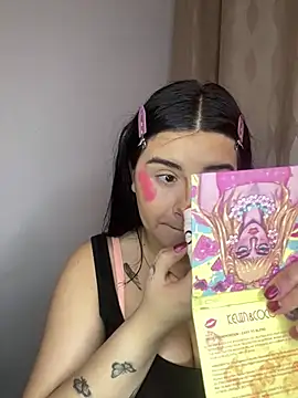 SaraBraun  online show from 01/06/25, 05:49