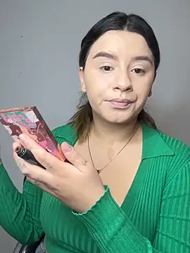 Snapshot of SaraBraun_ chatting on 03/30/26, 06:09 SaraBraun online show from 03/30/26, 06:09