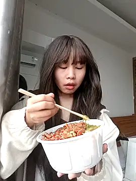 Snapshot of gunian chatting on 01/14/25, 09:35 gunian online show from 01/14/25, 09:35