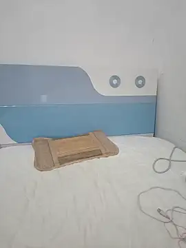 Snapshot of gunian chatting on 02/03/25, 02:02 gunian online show from 02/03/25, 02:02