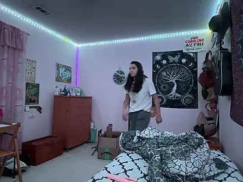 Snapshot of naughtynadia0502 chatting on 02/04/25, 05:31 naughtynadia0502 online show from 02/04/25, 05:31