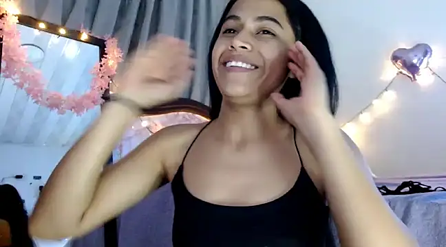 Snapshot of brihanna_lena chatting on 12/26/24, 04:53 brihanna lena online show from 12/26/24, 04:53