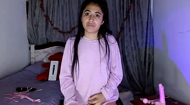 Snapshot of brihanna_lena chatting on 03/14/25, 09:24 brihanna lena online show from 03/14/25, 09:24