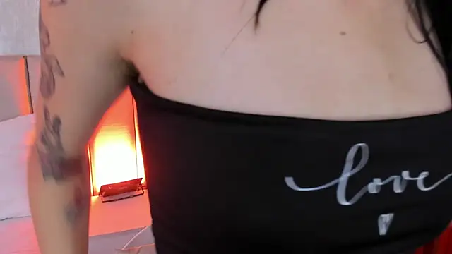 Michell Wallker online show from 02/26/25, 10:20