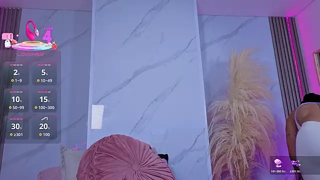 Snapshot of Chlooee__ chatting on 03/26/26, 02:50 Chlooee online show from 03/26/26, 02:50