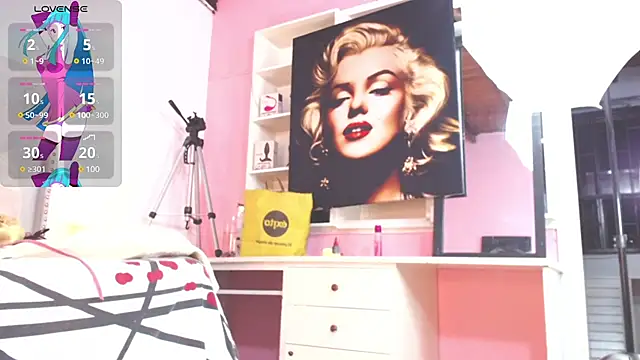 Snapshot of Brihanna_sexxx chatting on 01/18/25, 04:15 Brihanna sexxx online show from 01/18/25, 04:15