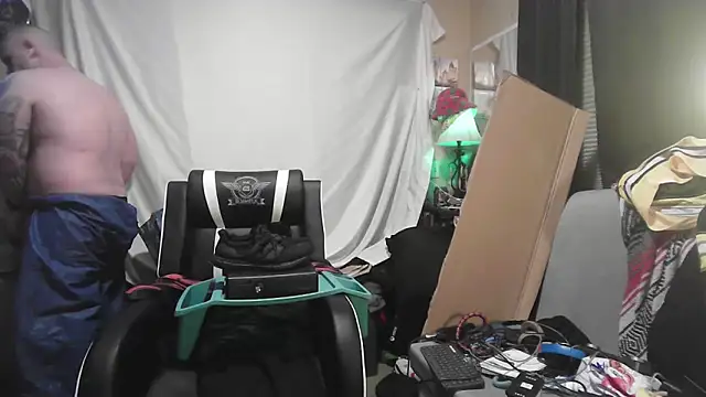 TwoFarty240 online show from 01/08/26, 06:16