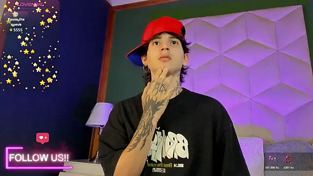 Snapshot of sett_and_gwen chatting on 11/12/25, 08:08 sett and gwen online show from 11/12/25, 08:08