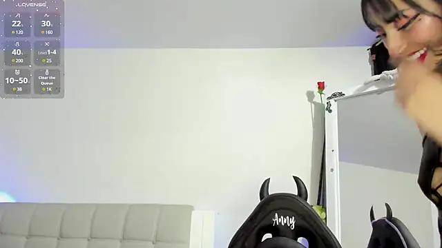 Any Roussee online show from 01/18/25, 02:47