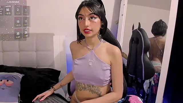 Any Roussee online show from 01/29/25, 03:54