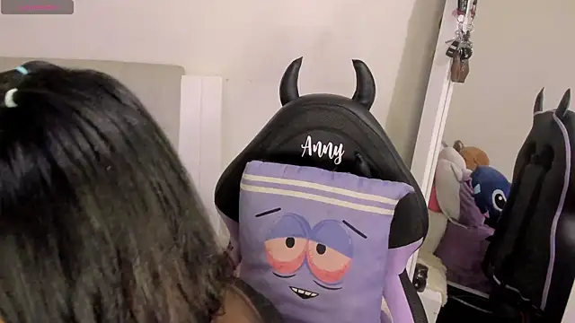 Any Roussee online show from 03/15/25, 04:57