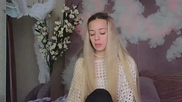 STELLA RICH online show from 02/23/25, 01:02