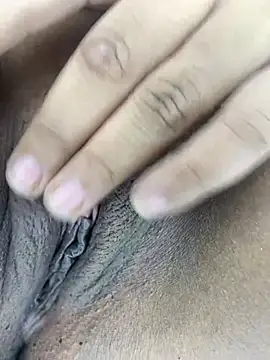 Snapshot of Gordelicia03 chatting on 12/19/24, 07:18 Gordelicia03 online show from 12/19/24, 07:18