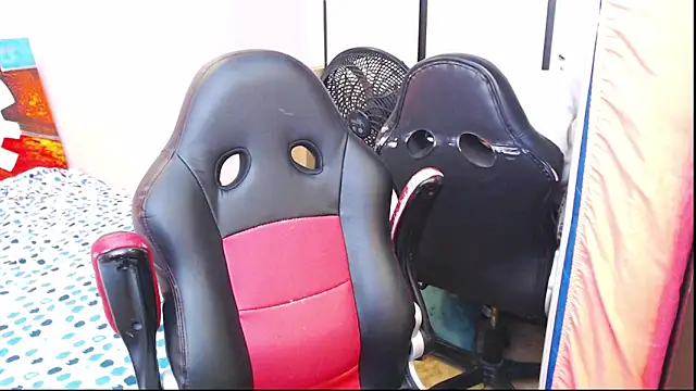 Snapshot of mr_stiven_ chatting on 01/24/25, 09:06 mr stiven  online show from 01/24/25, 09:06