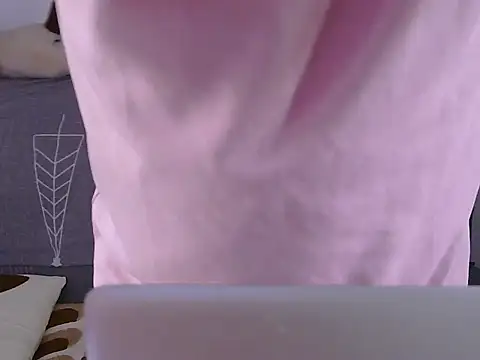 866532 online show from 06/17/26, 02:58