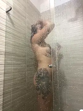 Snapshot of Liah_ferrer chatting on 09/08/25, 10:31 Liah ferrer online show from 09/08/25, 10:31