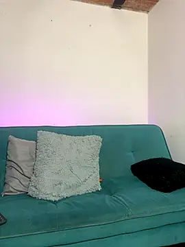 Liah ferrer online show from 11/16/25, 07:19