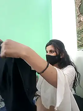 Snapshot of Aafreen_36 chatting on 02/27/25, 12:23 Aafreen 36 online show from 02/27/25, 12:23