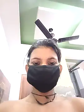 Aafreen 36 online show from 04/01/26, 02:23