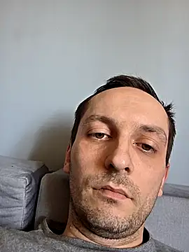 Snapshot of Kondzio chatting on 04/03/26, 01:42 Kondzio online show from 04/03/26, 01:42