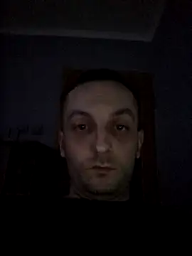 Snapshot of Kondzio chatting on 04/25/26, 12:35 Kondzio online show from 04/25/26, 12:35