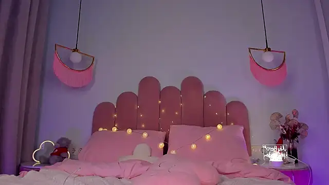 ElsaYoung online show from 01/16/25, 03:23